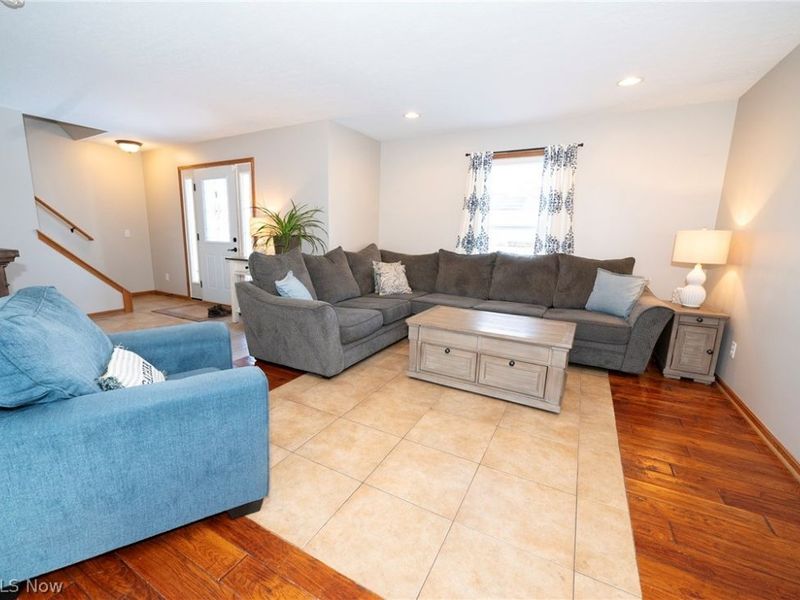 1860 Paradise Street SE, East Sparta, OH 44626 Photo 9