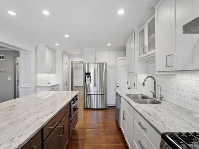 8677 Shagbark Drive, Sycamore Township, OH 45242 Photo 16