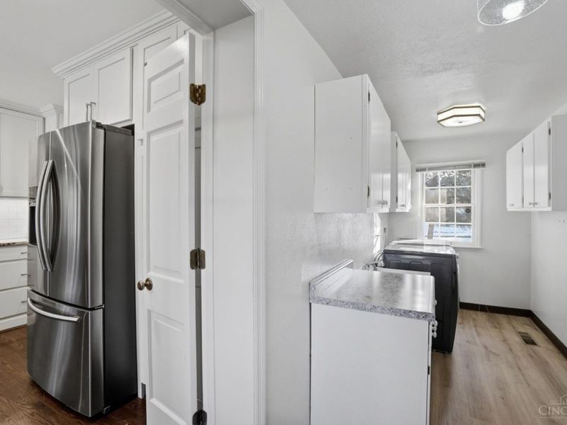 8677 Shagbark Drive, Sycamore Township, OH 45242 Photo 24