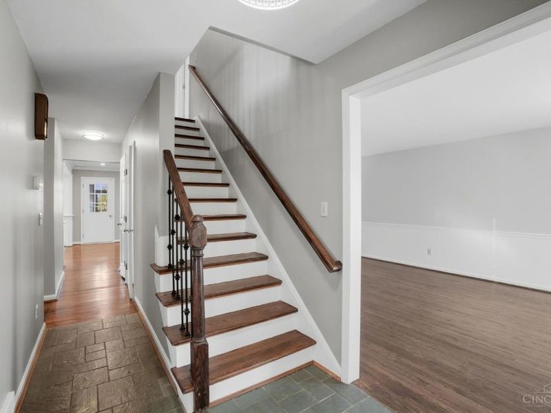 8677 Shagbark Drive, Sycamore Township, OH 45242 Photo 28