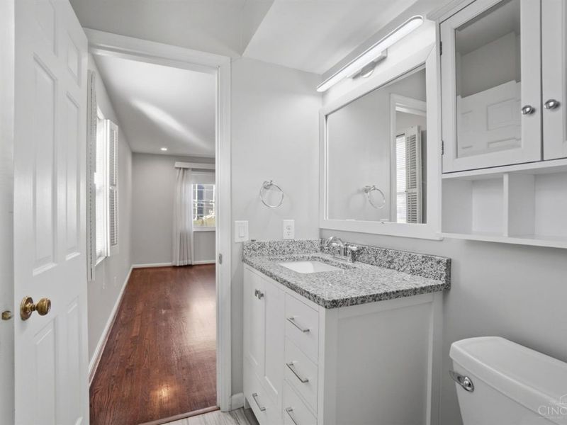 8677 Shagbark Drive, Sycamore Township, OH 45242 Photo 35