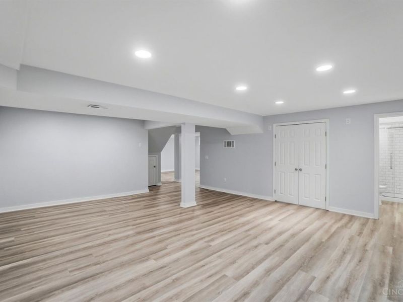 8677 Shagbark Drive, Sycamore Township, OH 45242 Photo 52