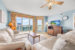 1707 Perrin Dr.  photo 4