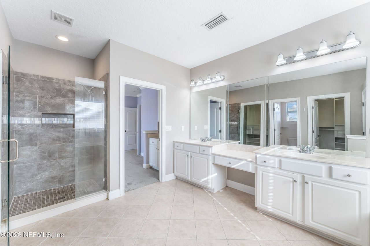 10036 Watermark Lane W, Jacksonville, FL 32256 Photo