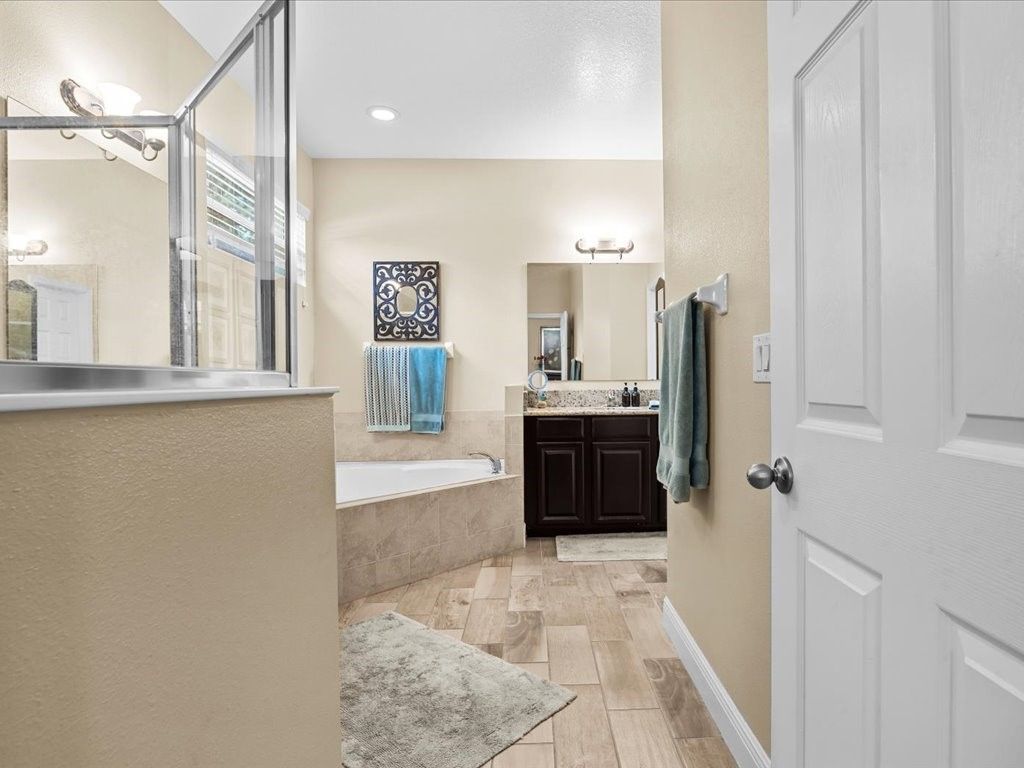 4607 Ashley Lake Circle, Vero Beach, FL 32967 Photo