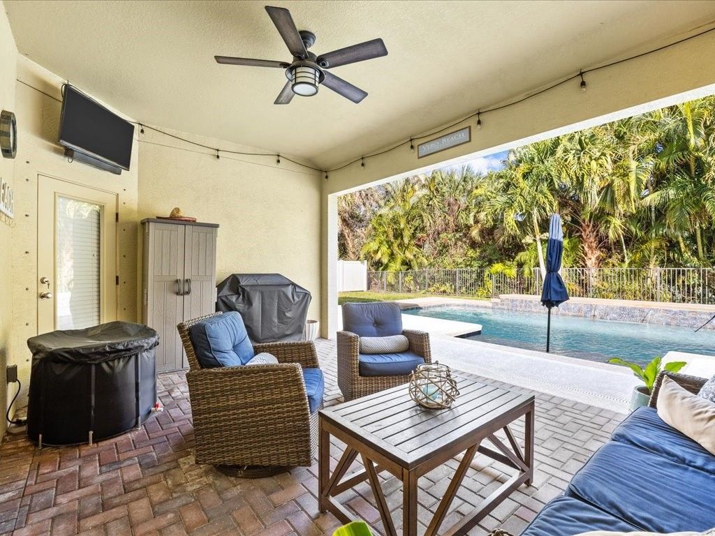 4607 Ashley Lake Circle, Vero Beach, FL 32967 Photo