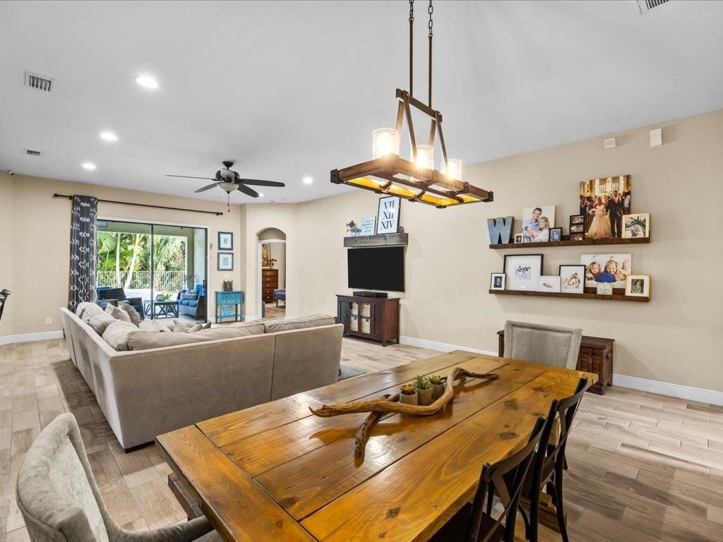 4607 Ashley Lake Circle, Vero Beach, FL 32967 Photo