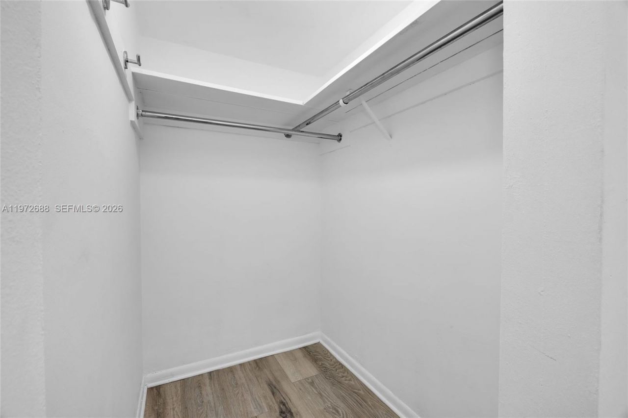 1150 Madruga Ave, Unit B301, Coral Gables, FL 33146 Photo