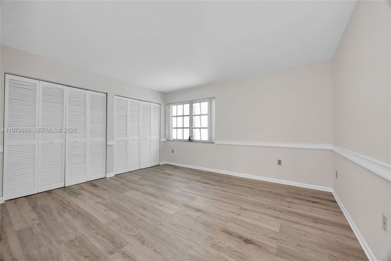 1150 Madruga Ave, Unit B301, Coral Gables, FL 33146 Photo