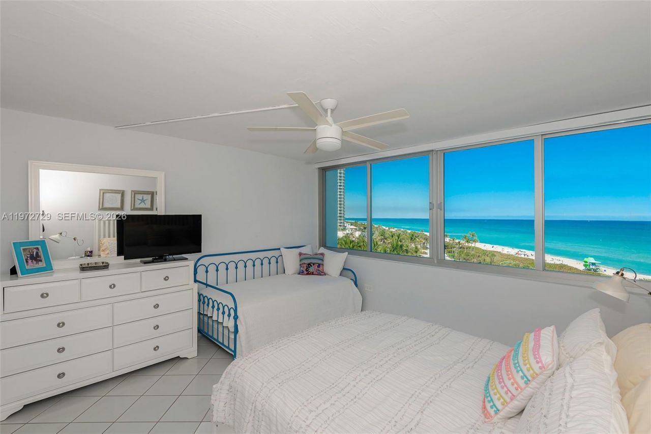 7135 Collins Ave , Unit 834, Miami Beach, FL 33141 Photo