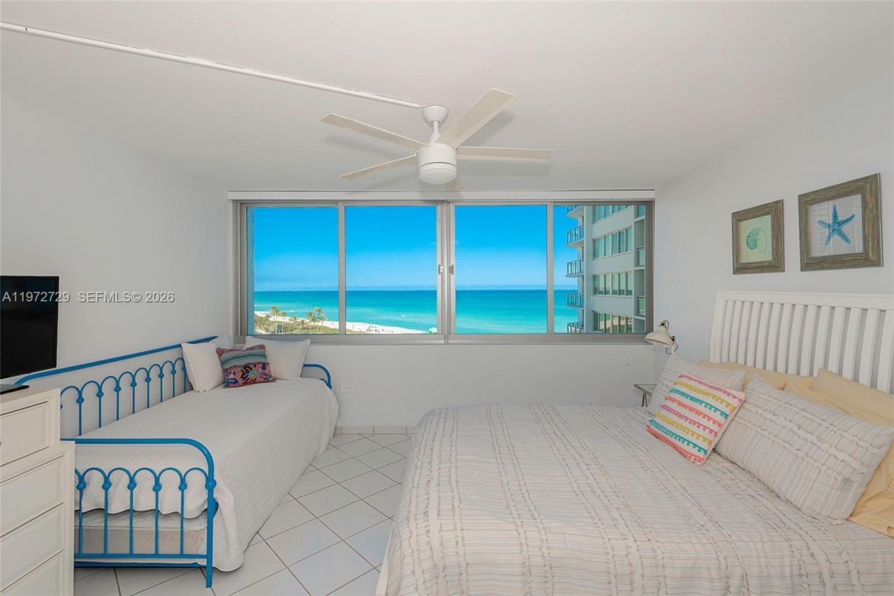 7135 Collins Ave , Unit 834, Miami Beach, FL 33141 Photo