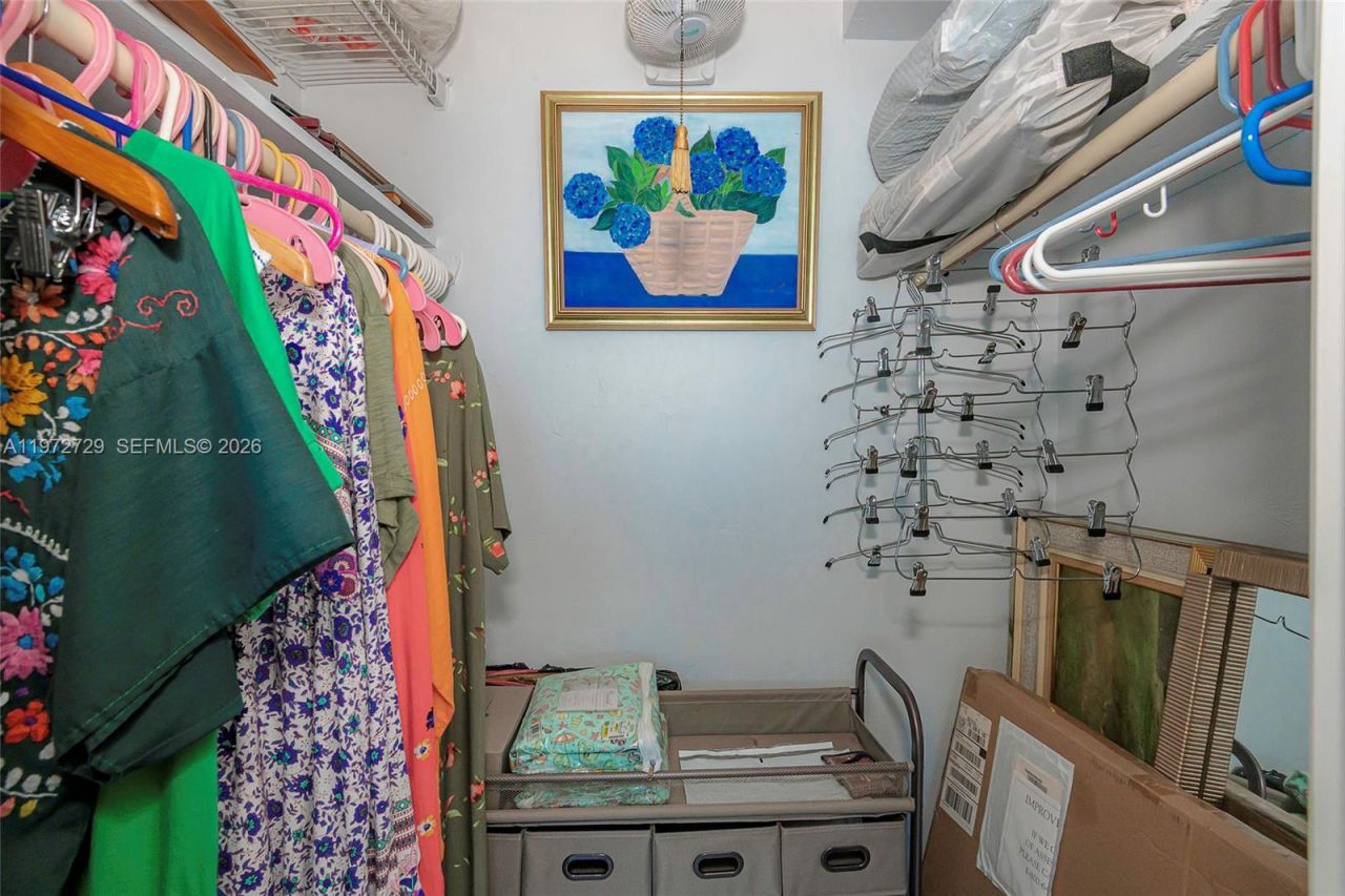 7135 Collins Ave , Unit 834, Miami Beach, FL 33141 Photo