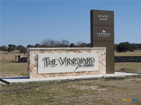 138 Strada Luca , Florence, TX 76527