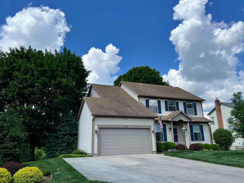 758 N Starr Drive , Pickerington, OH 43147 Photo 2