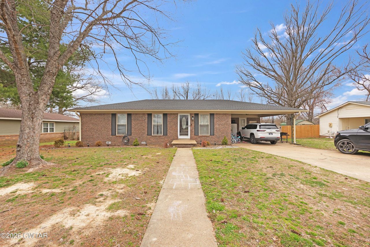 8064 Pillow Drive Milan, TN 38358