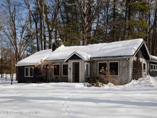 171 W Hurley Road, Woodstock, NY 12498