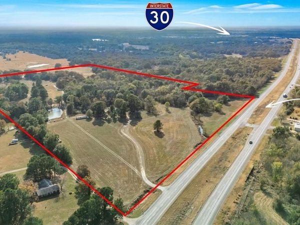 1207 State HWY 24, Campbell, TX 75422