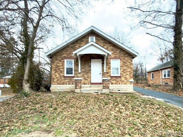 719 Tiffin Avenue , St Louis, MO 63135