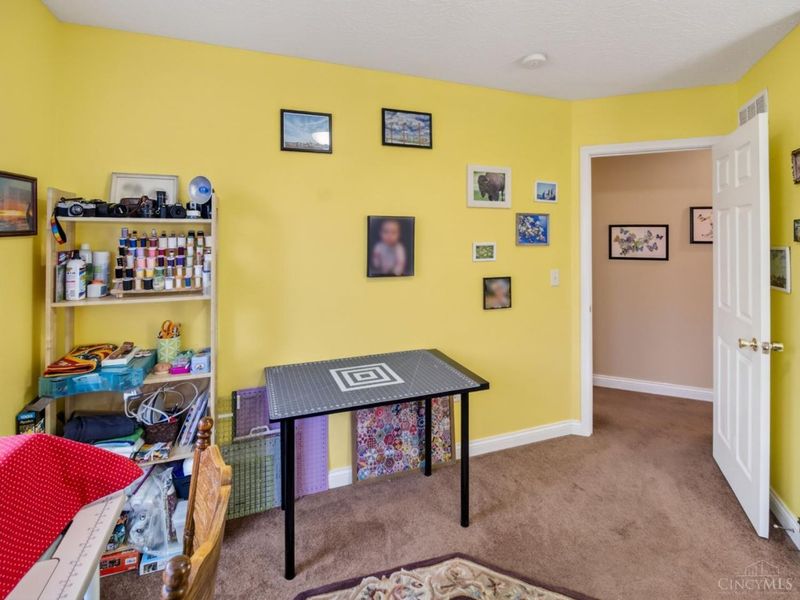 2018 Saint Nicholas Court, Batavia Twp, OH 45102 Photo 14