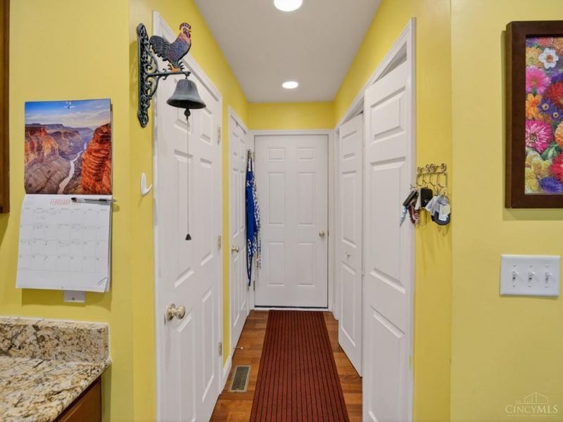 2018 Saint Nicholas Court, Batavia Twp, OH 45102 Photo 17