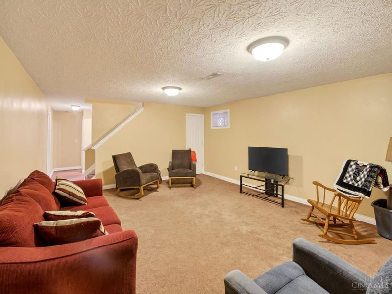 2018 Saint Nicholas Court, Batavia Twp, OH 45102 Photo 19