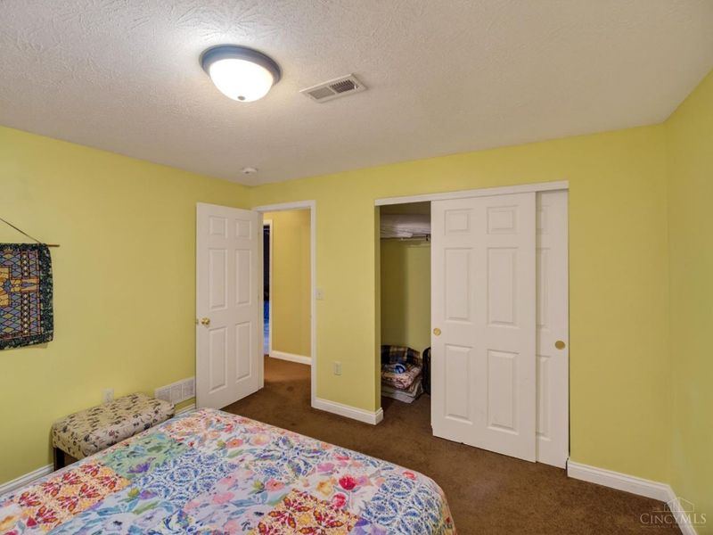 2018 Saint Nicholas Court, Batavia Twp, OH 45102 Photo 23