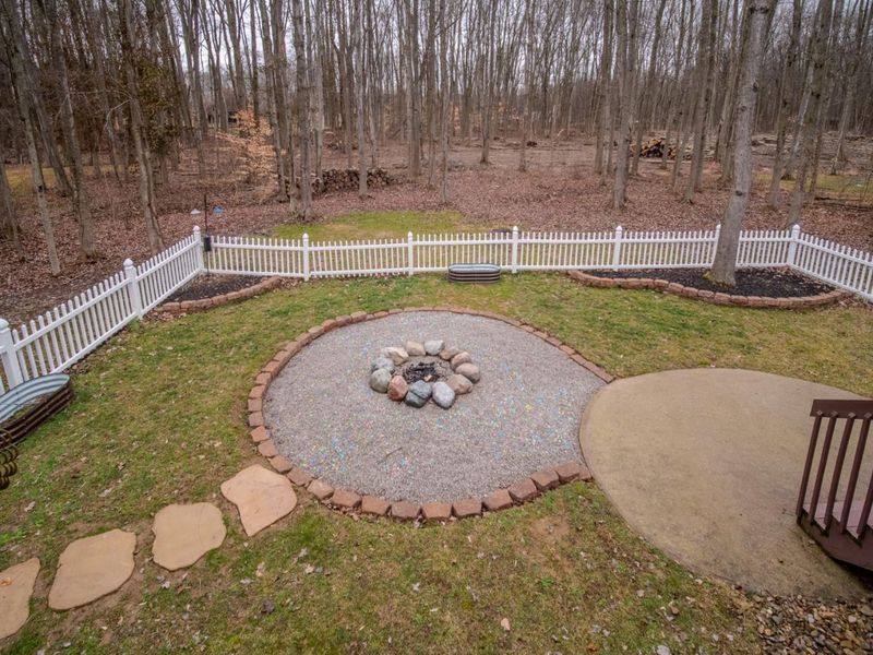 2018 Saint Nicholas Court, Batavia Twp, OH 45102 Photo 27