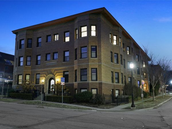 1503 Pleasant Street, Unit 5, Des Moines, IA 50314