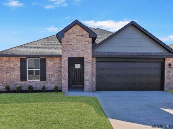 7424 E 156th Place S, Bixby, OK 74008