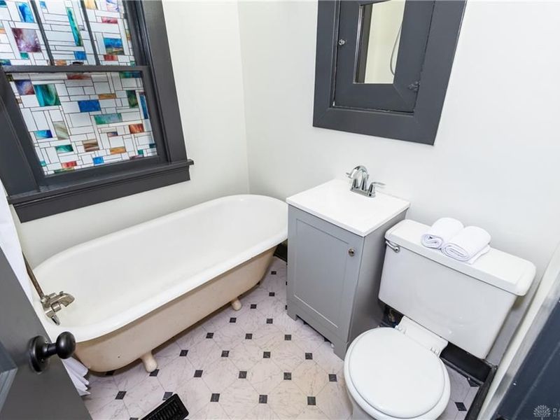 1020 Weng Avenue, Dayton, OH 45420 Photo 12