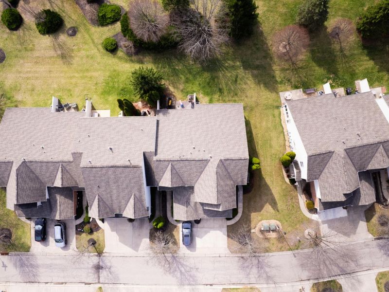 8589 Commons Court, Florence, KY 41042 Photo 4