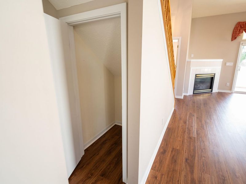 8589 Commons Court, Florence, KY 41042 Photo 7