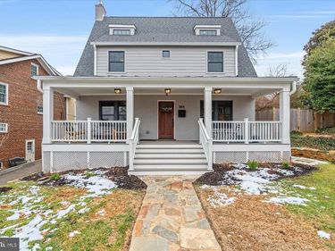 204 ELM STREET, ALEXANDRIA, VA 22301