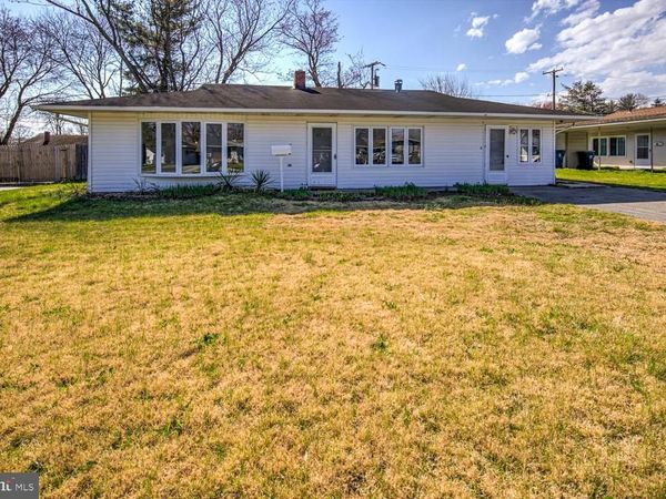 11 CARLISLE ROAD, NEWARK, DE 19713