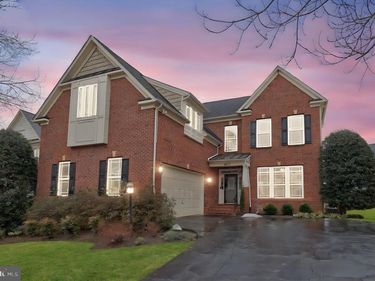 8717 FLOWERING DOGWOOD LANE, LORTON, VA 22079