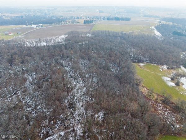 7389 Doylestown Road, Sterling, OH 44276