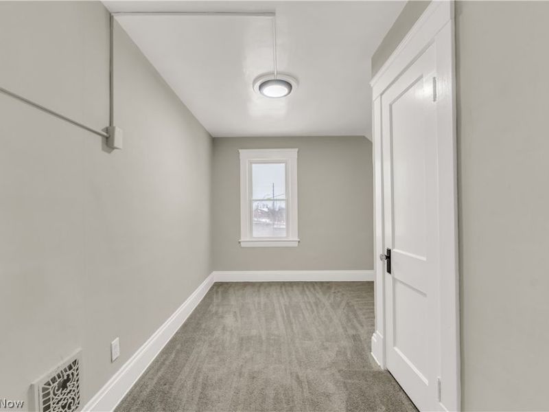 1501 Botany Avenue, Cleveland, OH 44109 Photo 15