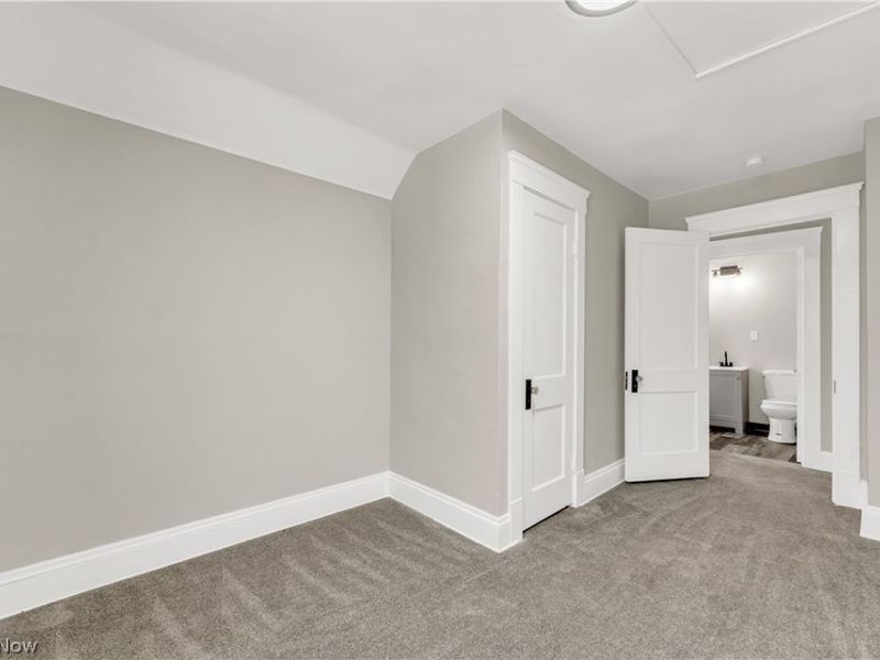 1501 Botany Avenue, Cleveland, OH 44109 Photo 16