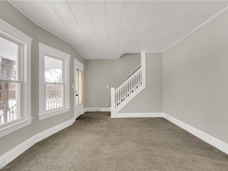 1501 Botany Avenue, Cleveland, OH 44109 Photo 9