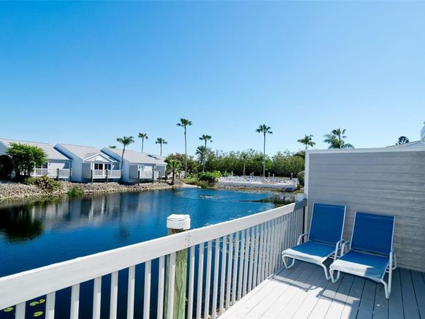 507 SANDERLING CIRCLE , BRADENTON, FL 34209