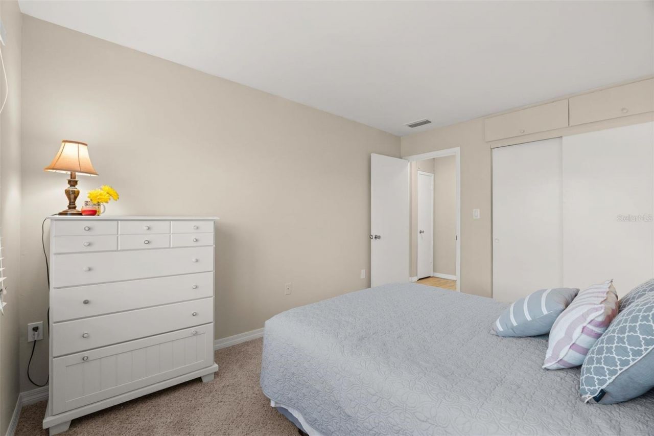 2039 Canal Dr, Unit N33, Bradenton, FL 34207 Photo