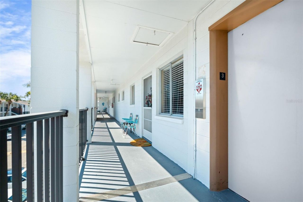 2039 Canal Dr, Unit N33, Bradenton, FL 34207 Photo