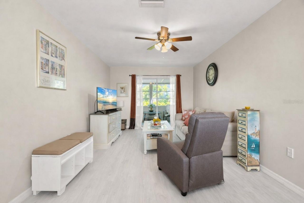 2039 Canal Dr, Unit N33, Bradenton, FL 34207 Photo