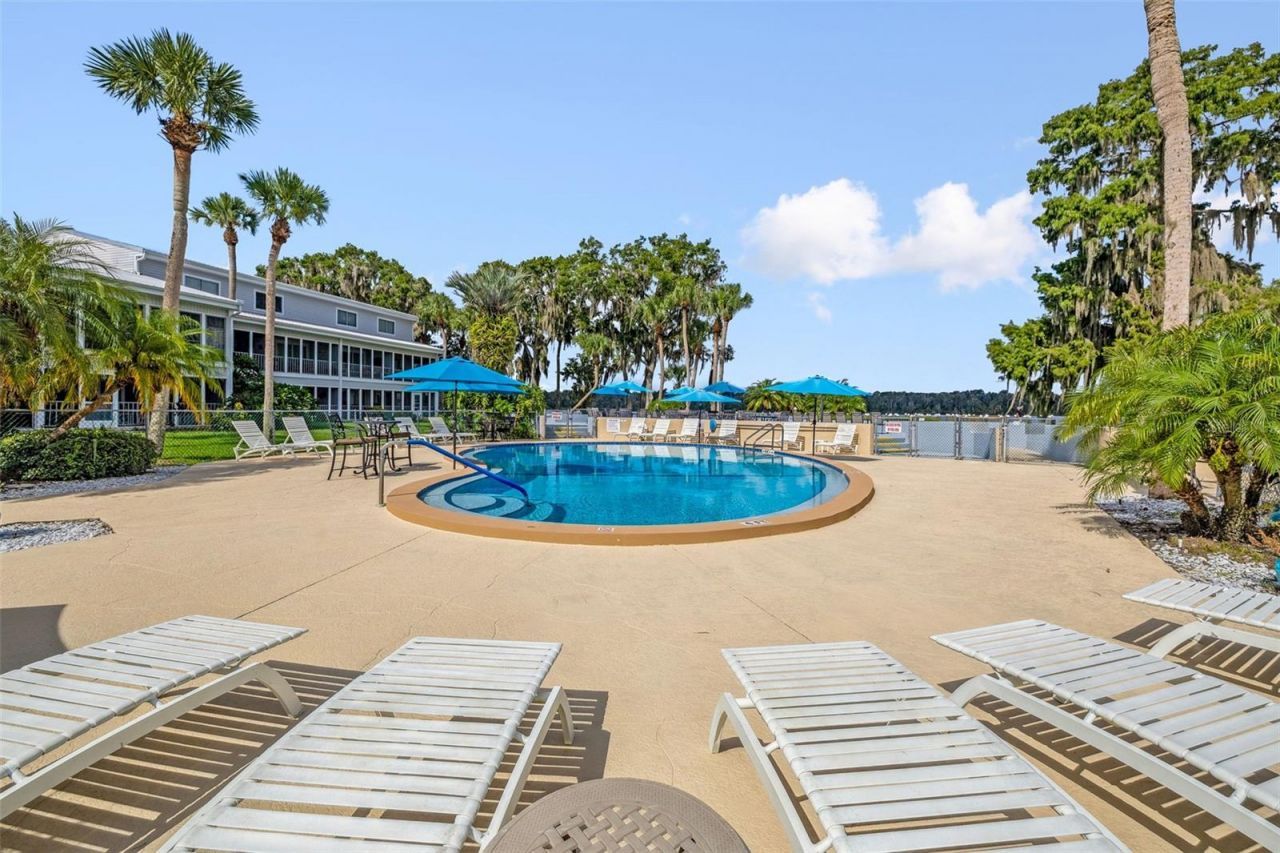 125 River Bend Place , Unit D, Welaka, FL 32193 Photo