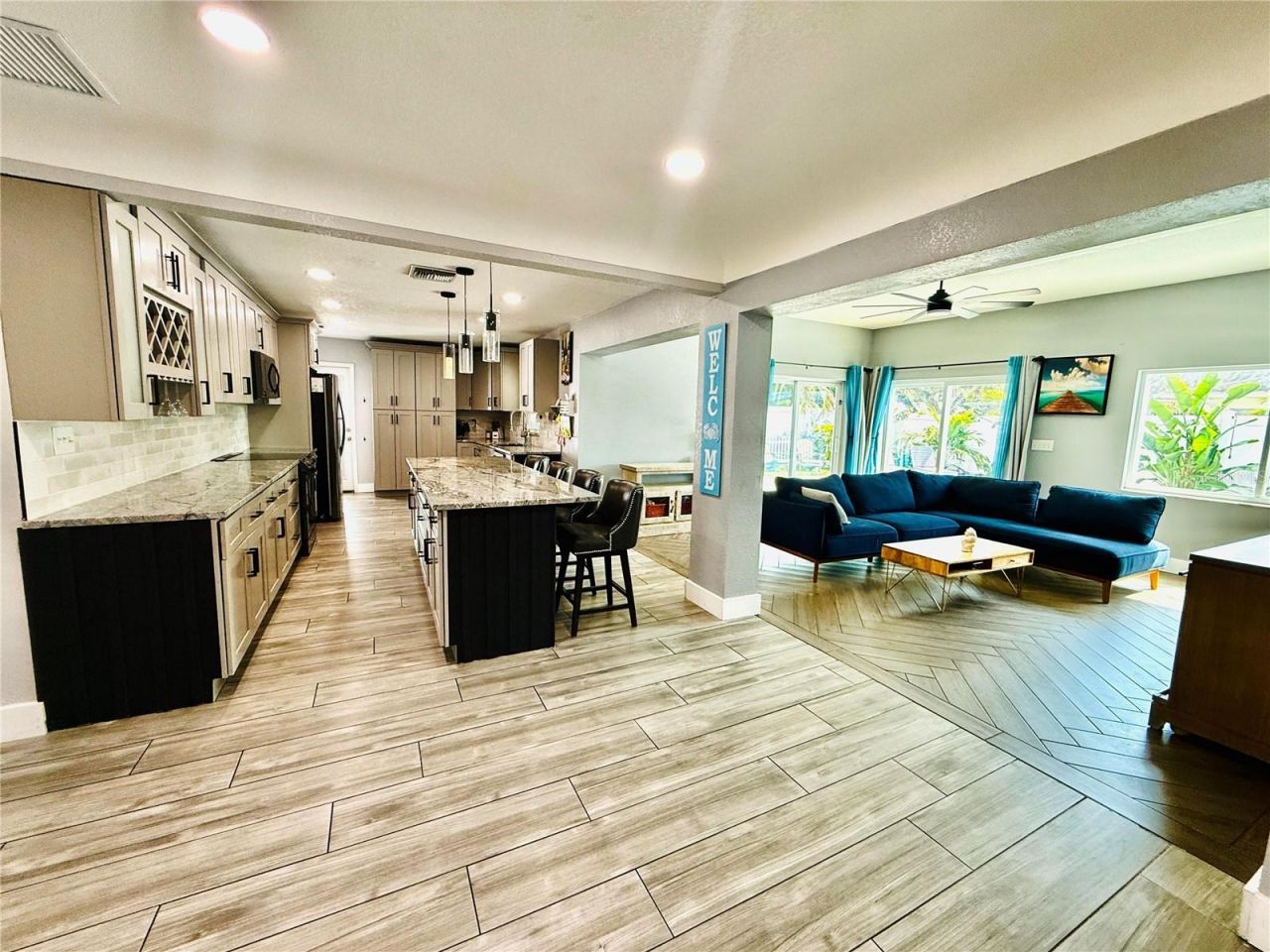 8280 32nd Avenue N, Saint Petersburg, FL 33710 Photo