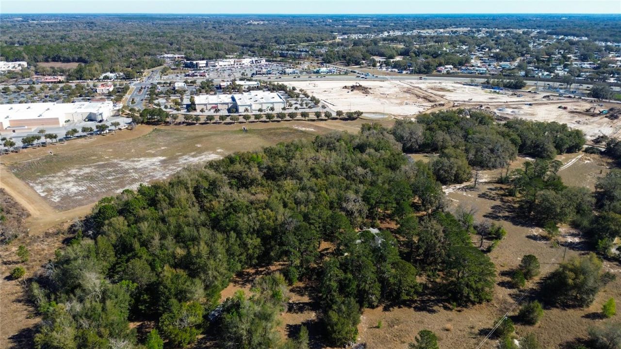 39725 Clay Avenue N, Lady Lake, FL 32159 Photo