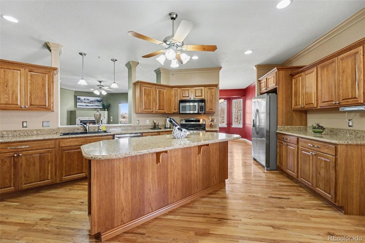 4725 Desert Candle Drive, Pueblo, CO 81001 Main Photo