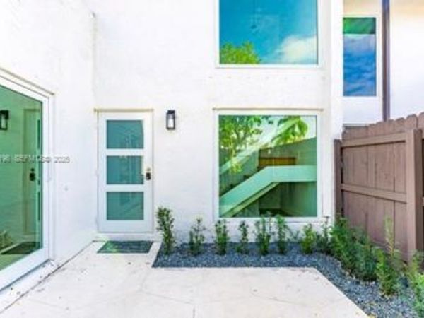 6525 SW 113th Ave, Unit 6525, Miami, FL 33173