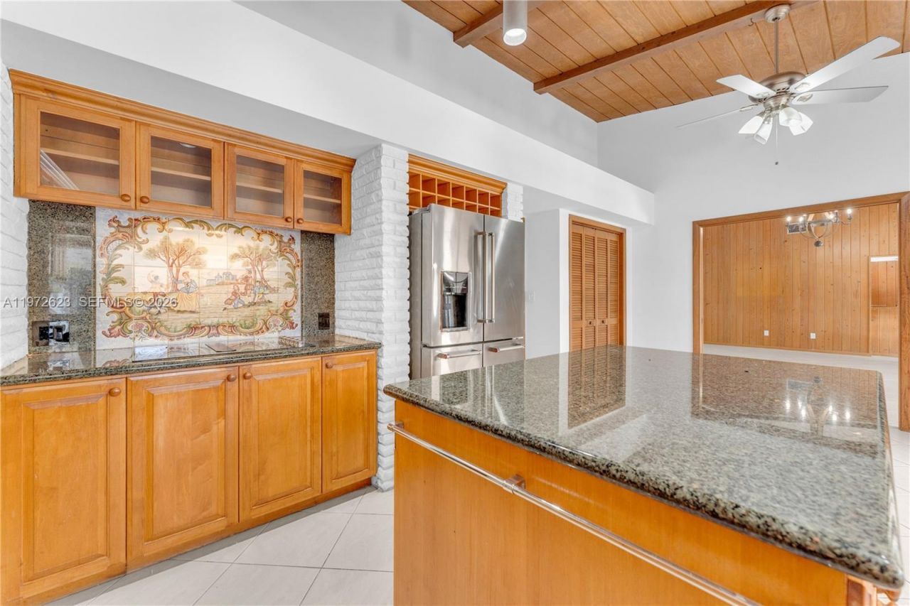 15305 SW 74th Ct , Palmetto Bay, FL 33157 Photo