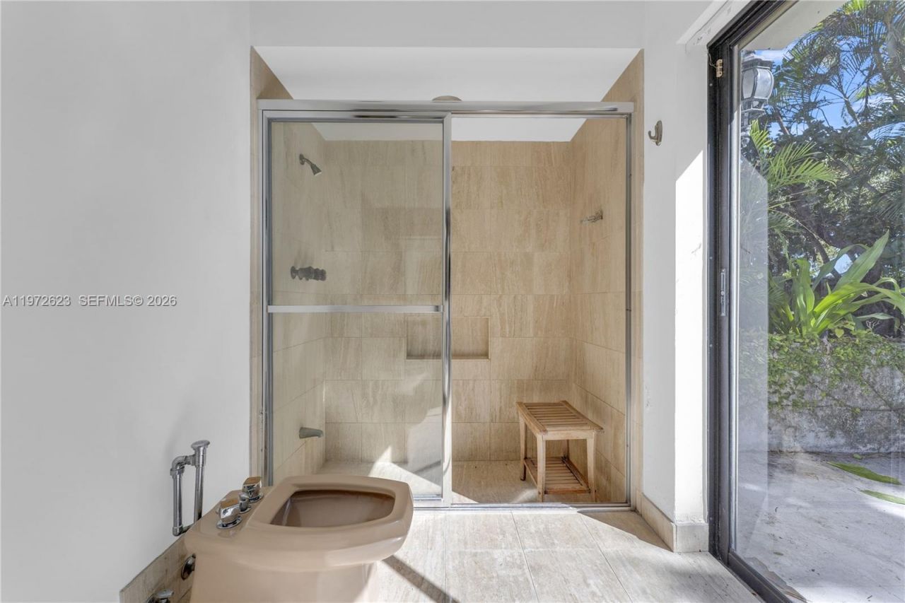 15305 SW 74th Ct , Palmetto Bay, FL 33157 Photo